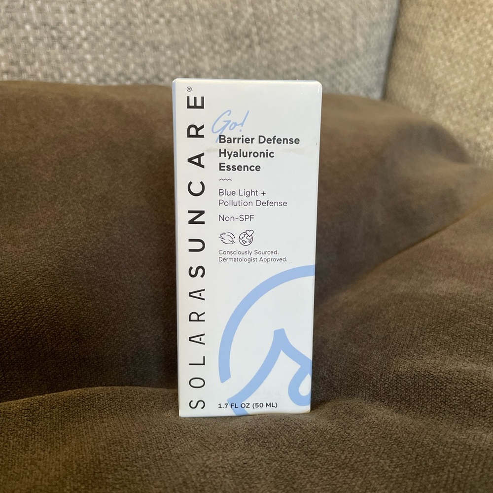 Solara Suncare Barrier Defense Hyaluronic Essence - NIB 1.7oz